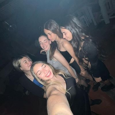 romartinezz___'s profile picture. 