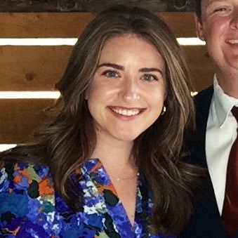 Mrs_MacDougall_'s profile picture. Teacher of 1st grade 🎸⭐️’s at HLES 📓📚 TCU Alum x2 #gofrogs 🐸💜