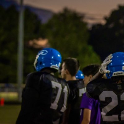 6’3 267DT/DE /te/fb 3.00 GPA Greene Central HS C/2027 76 Inch Wingspan Squat:425 /Bench:215/Deadlift:465 Email: TravionMelton@gcsedu.org #2522990787