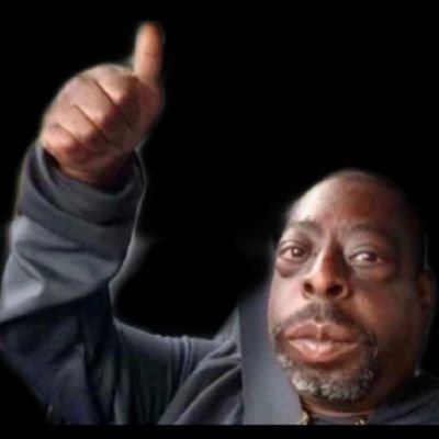 thabowethu702's profile picture. 