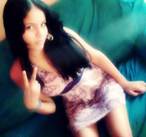Viver um dia de cada vez, sentir saudade e
nao ter medo chorar e fazer valer a pena.....
