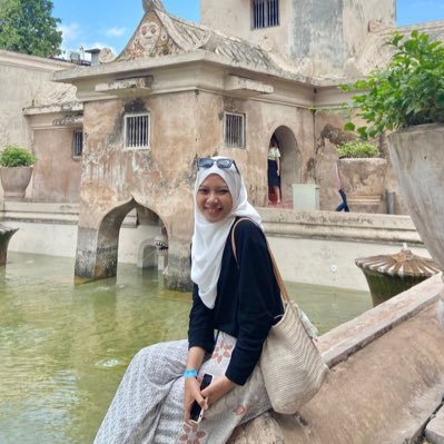 wanieey_y's profile picture. 🤍🕊✨