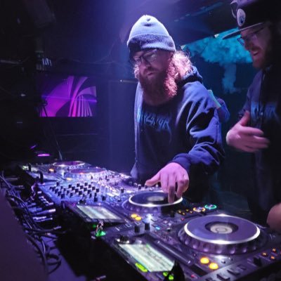 Produce dubs : @dpplgngr_dubs • vox/strings/Production : @heatedca • #DubHouseRecords • Bestfriend to @eliminatemusic • #GoBolts #100T