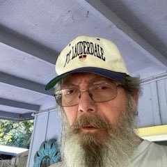 damore_charles's profile picture. Mountain Ca.