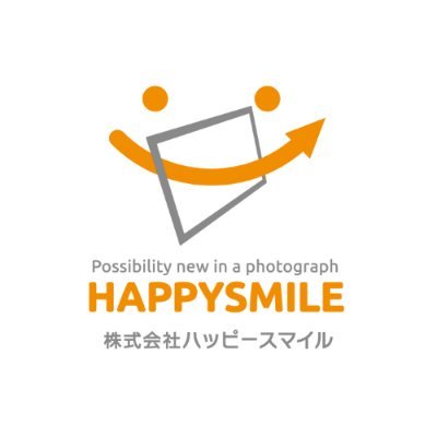 広報担当が運用する株式会社ハッピースマイル公式アカウントです💐|写真販売プラットフォームサービス「みんなのおもいで.com 」を運営https://t.co/phUXAW2rMO🧡|会社紹介動画🎥🎞️:https://t.co/bbxShDoSJ7 |公式マスコットキャラクター「エミちゃん」@emichan_happy