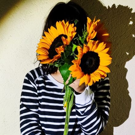 Zsadai_'s profile picture. Vive, ríe, toma antidepresivos.