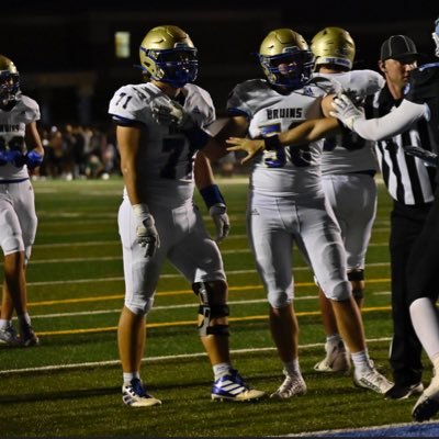 6’3 250 OL | class of 2024 | Brentwood High School | 25 ACT 3.6 gpa | https://t.co/qwhIsXMnqT