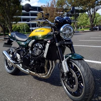 24年モデルZ900RS Yellow Ball Edition
基本平日ライダー、秩父、房総半島を主に走ってます。🏍
#HONDAFTR223→CB400SB(2020)→Z900RS