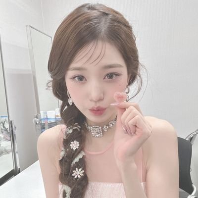🥛·˚ᵎ #𝐁𝐀 ─` . . .🧺 welcOme ♡̷̷?! 𝘯𝘢𝘢 𝘴𝘵𝘰𝘳𝘦
has opened! the place a cozy provides of 𝗽𝗿𝗲𝗺𝗶𝘂𝗺 𝗮𝗽𝗽𝘀 with the trust of 9OO+ testi୭̥⋆𓆩♡𓆪🛒