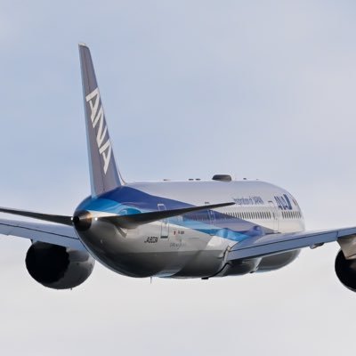 tU1J4UgKl3Hp6tr's profile picture. 飛行機､アニメが好きな人｡                            無言フォロー失礼します｡