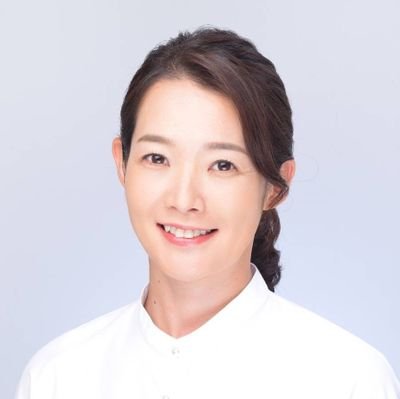 津田ひとみ/日本維新の会/上尾市議会議員/昭和56年生42歳/宮崎県宮崎市出身/2019年〜埼玉県上尾市在住/日本ネイリスト検定1級合格/訪問介護員2級/家族は夫・長男・猫（共働き世帯）/