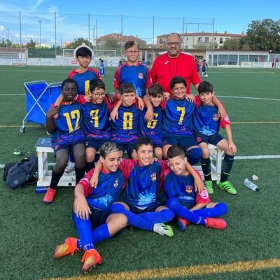 Viu per ser feliç !!!!. Entrenador S12 CF Base Llagostera i 2on Juvenil CF Base Llagostera