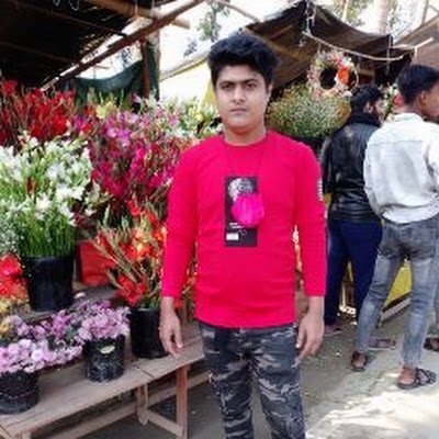 Ladidi43's profile picture. Helping others can be a source of motivation.