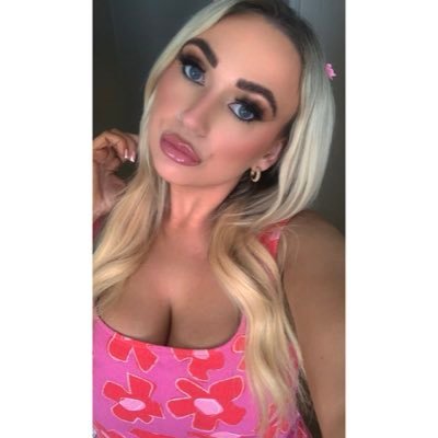 beckycgtx's profile picture. 