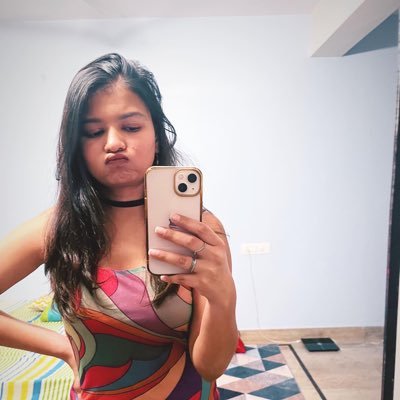 priyanshi53's profile picture. Feminist & Frantic