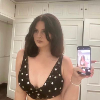 margotbananana's profile picture. อยากปลดล็อคแอค ฉันบ่นขิงข่่