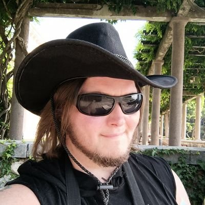 Storyteller, musician, theatre director. He/him https://t.co/2K4EWiSK1p