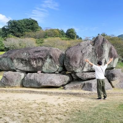 北方→加納 →佛大歴学歴科卒  
日本古代史・考古学   埋文で調査補助員中
         寺族

     学芸員・社会教育主事資格保持