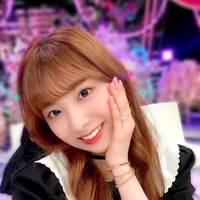 アイドル、K-POP大好きです。広島に住んでました。よく広島に帰ります。