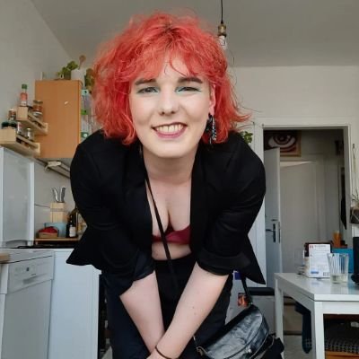 I wouldn't touch you to scratch you!
| she/her | cat | lesbian | asexual |