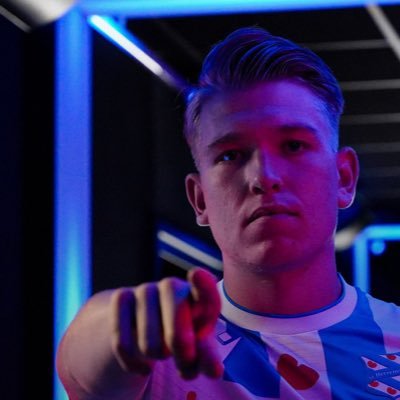 GoffinBram's profile picture. 23 | 🇳🇱 | Official esporter: @scHeerenveen | Managed by: @AziztEsports |