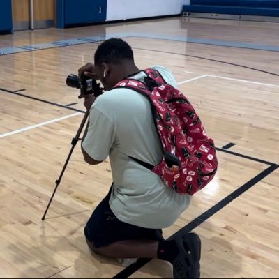 Beginner Freelance Sports photographer/videographer. Looking to grow connections daily. Check out my profile🫡