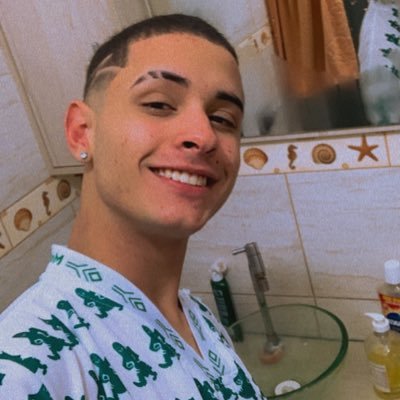 Andr3______'s profile picture. Adonitologia ❤️