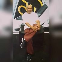 5thworldseries's profile picture. 