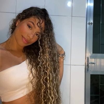 nunes_gabrielaa's profile picture. tt novo