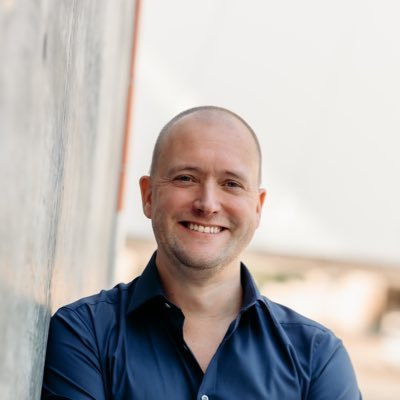 Product Manager @ConfluentInc PMC/Committer @ApacheFlink, Product, Community, CI/CD, Data, SQL, SDKs, Analytics, Technology, Security, IT, Law, Sports. He/him