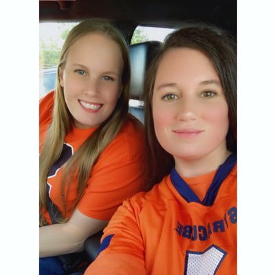 Two girls who love collecting sports cards for fun! We love connecting with other collectors and seeing their cards and posting ours - with our dogs 🐶⚾️🏈🏀