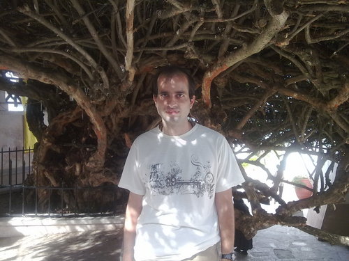 Georgeofi's profile picture. 