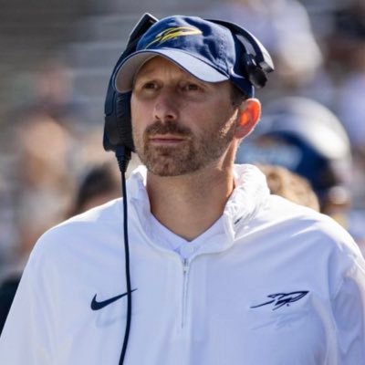 Dir of Player Personnel / Recruiting Coordinator @ University of Toledo Football   https://t.co/9qTvQBxhuF