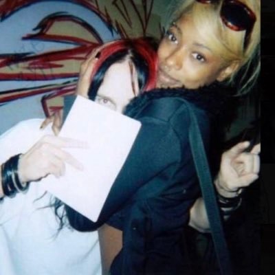 prettystabbings's profile picture. you can’t break my heart like i can