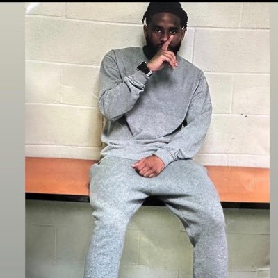 ReturnsRell's profile picture. I’m back Smd.. MOE🏴‍☠️ @C4onTop