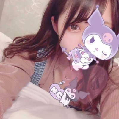 性格は人見知りで異性との交流があまりなかったので思い切ってはじめました!
優しい人なら年齢とか関係ないんで えっち友達なってくれる方仲良くしてください(*´▽`*)
フォローとRT頂けたらDMでメッセージしますね✉