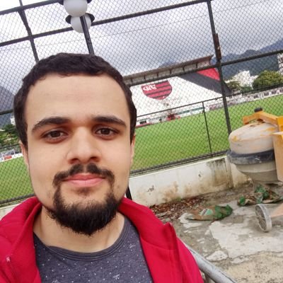 Profissional da Educação física. 
Amante dos esportes! ⚽🥎
NBA, NFL, NHL, MLB. 🏀🏈🏒⚾
Flamengo! ❤️🖤