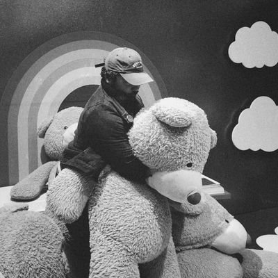 Epistemosophe's profile picture. 🇸🇩
One chants out between two worlds, fire walk with me.