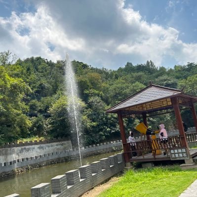 ProjectXun87449's profile picture. world is peace