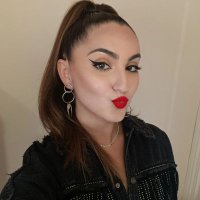 ariiadnaflor (@ariiadnaflor_) 's Twitter Profile
