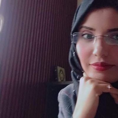 صُحفية يمنية
لا اؤمن بالأحزاب والمذاهب والطوائف وبالانظمة العربية !! أؤمن بجوهرة فقط🩵 .