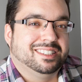 Just an overqualified underpaid guy with a deep dissatisfaction of modern dating. I love women, but I don't like them.