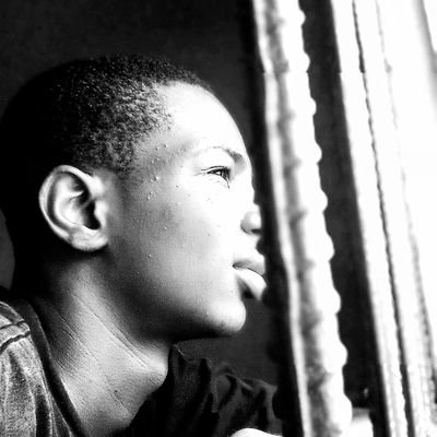 Damola_shot_it's profile picture. Believe in yourself