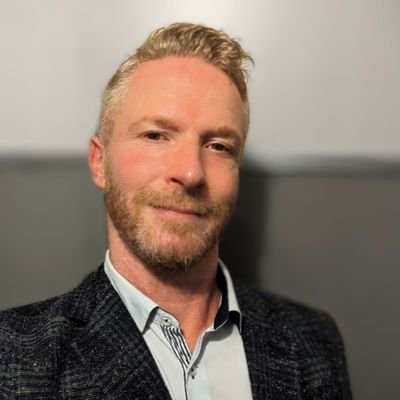 Horticultural creative director, making unique gardens