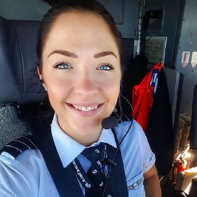 Flight freak!! a female pilot❤️
Love and trust✈️✈️✈️
B777 CRP