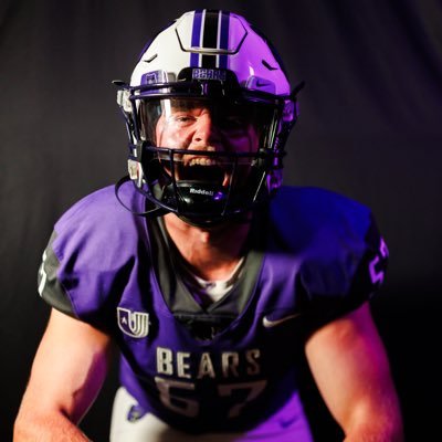 Follower of Christ/SG ‘19/ Long snapper at the University of Central Arkansas 💜🐻/pka🇦🇺/#LLGT/#LLC/#LLSM