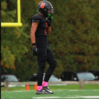 Oshae Maxwell 🇨🇦Wr , Ath 6’2 180lbs C/o 2025. Suffield Academy 🇺🇸