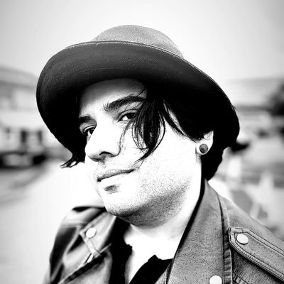 LonelyContrast's profile picture. Horror / Concert Vlogger EST. 08|12|21 Brooklyn, NY ALL VIDEOS EDITED BY ME