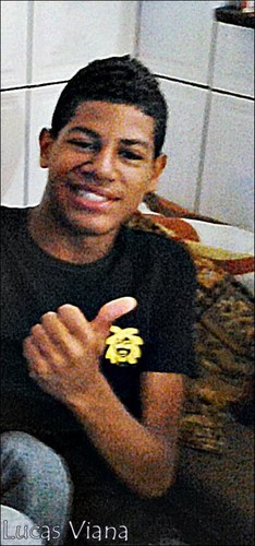 Dooona do meu pensamento ♥
                                          SCCP♥
Vocês riem de mim por eu ser diferente, e eu rio de vocês por seer todos iguis .
