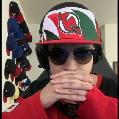 I’m Sam and this is my attempt at making a channel to react to all Devils games and things